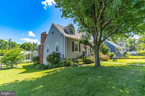 Exterior - 11805 College View Dr, Silver Spring, MD 20902 photo 8 of 8