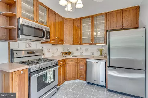 Kitchen - 11805 College View Dr, Silver Spring, MD 20902 photo 2 of 3