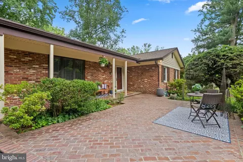 12801 Gaffney Rd, Silver Spring, MD 20904 photo 4