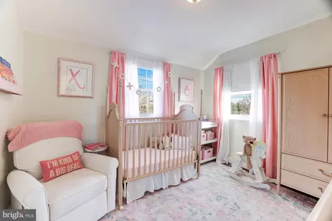 Bedroom - 10018 Greenock Rd, Silver Spring, MD 20901 photo 2 of 2