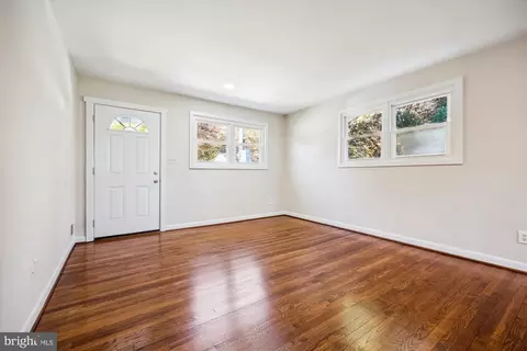 Living - 908 Whitehall St, Silver Spring, MD 20901 photo 5 of 6