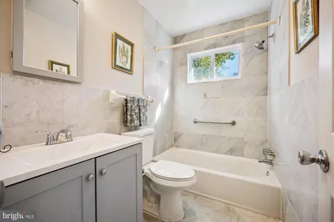 Bath - 908 Whitehall St, Silver Spring, MD 20901 photo 1 of 3
