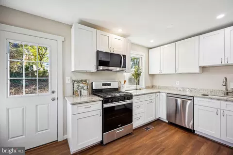 Kitchen - 908 Whitehall St, Silver Spring, MD 20901 photo 1 of 4