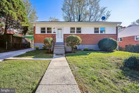 Exterior - 908 Whitehall St, Silver Spring, MD 20901 photo 2 of 14
