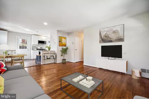Living - 908 Whitehall St, Silver Spring, MD 20901 photo 1 of 6