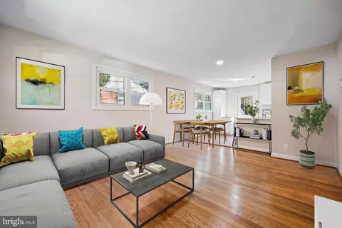 Living - 908 Whitehall St, Silver Spring, MD 20901 photo 2 of 6