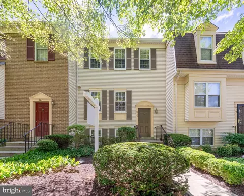 619 Ivy League Ln, Rockville, MD 20850