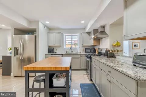 3208 Henderson Ave, Silver Spring, MD 20902 photo 9