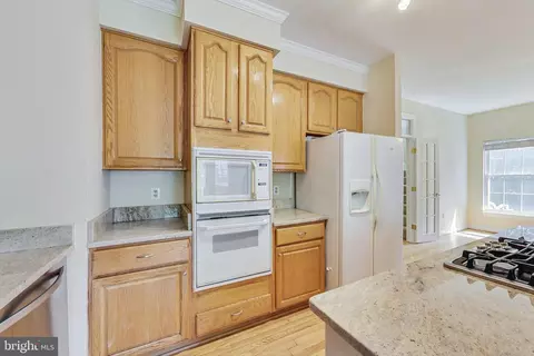 2142 Elm Tree Ln, Silver Spring, MD 20906 photo 11