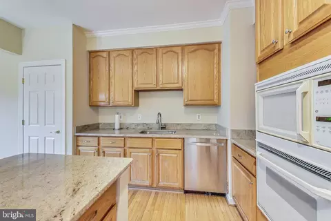 2142 Elm Tree Ln, Silver Spring, MD 20906 photo 12