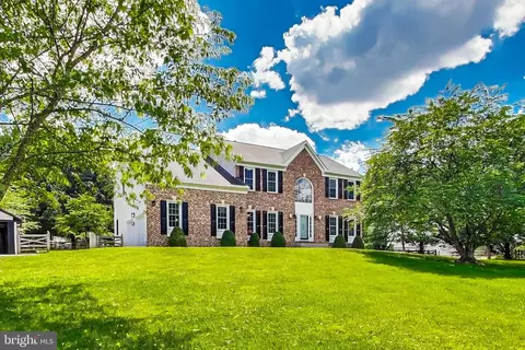 9300 Huntmaster Rd, Gaithersburg, MD 20882