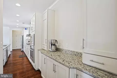 1207 Sweetbay Pl, Silver Spring, MD 20906 photo 8