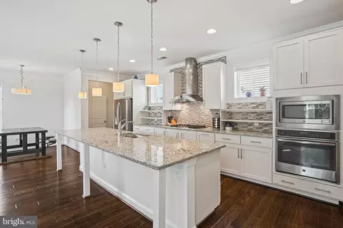 1207 Sweetbay Pl, Silver Spring, MD 20906 photo 10