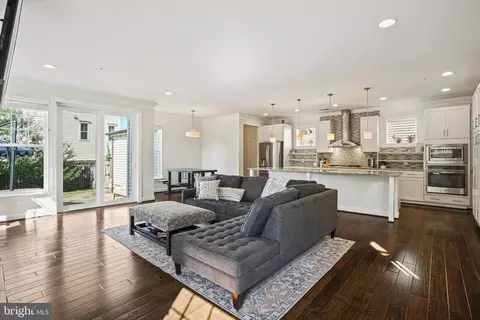 1207 Sweetbay Pl, Silver Spring, MD 20906 photo 21