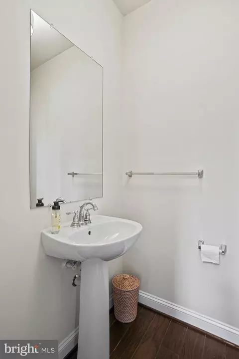 1207 Sweetbay Pl, Silver Spring, MD 20906 photo 23