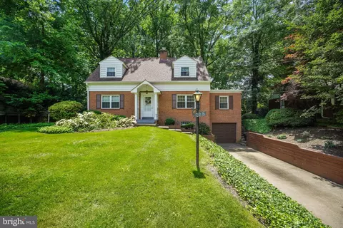 705 Brantford Ave, Silver Spring, MD 20904