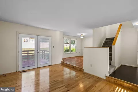 11413 Heather Crest Ln, Silver Spring, MD 20902 photo 8