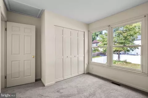 11413 Heather Crest Ln, Silver Spring, MD 20902 photo 18