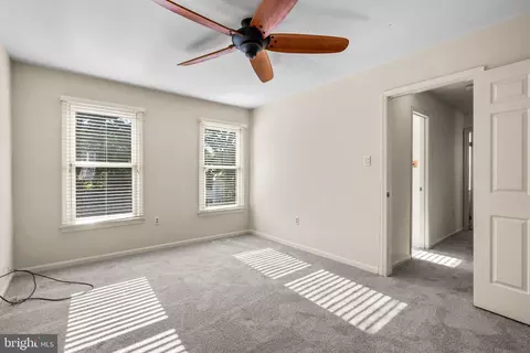 11413 Heather Crest Ln, Silver Spring, MD 20902 photo 13
