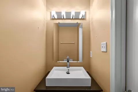 11413 Heather Crest Ln, Silver Spring, MD 20902 photo 12