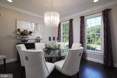 Dining - 17017 Clear Creek Dr, Silver Spring, MD 20905 photo 4 of 9