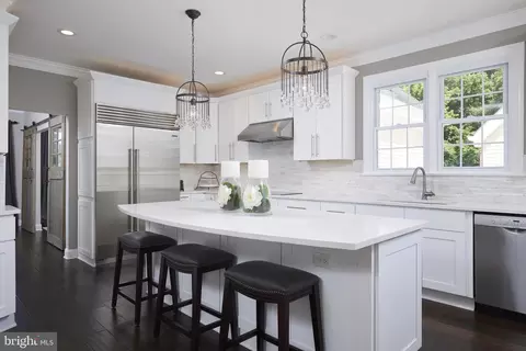 Kitchen - 17017 Clear Creek Dr, Silver Spring, MD 20905 photo 2 of 8