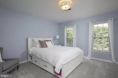Bedroom - 17017 Clear Creek Dr, Silver Spring, MD 20905 photo 6 of 12