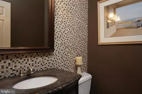 Bath - 17017 Clear Creek Dr, Silver Spring, MD 20905 photo 1 of 7