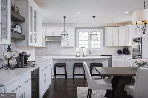 Kitchen - 17017 Clear Creek Dr, Silver Spring, MD 20905 photo 1 of 8