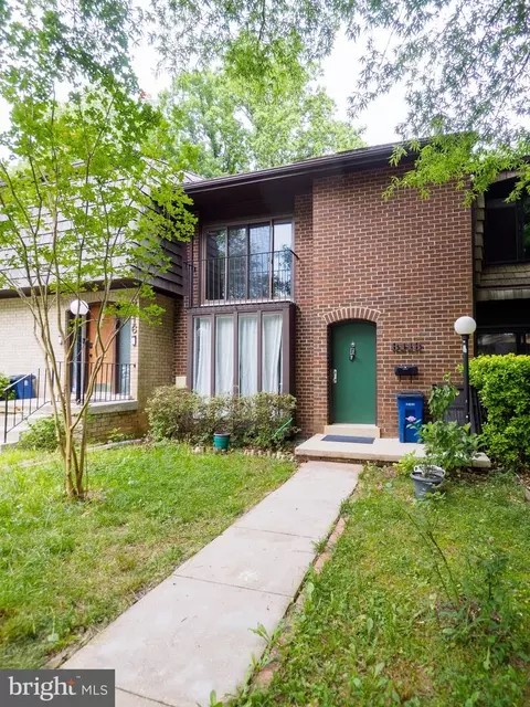 8118 Inverness Ridge Rd, Potomac, MD 20854