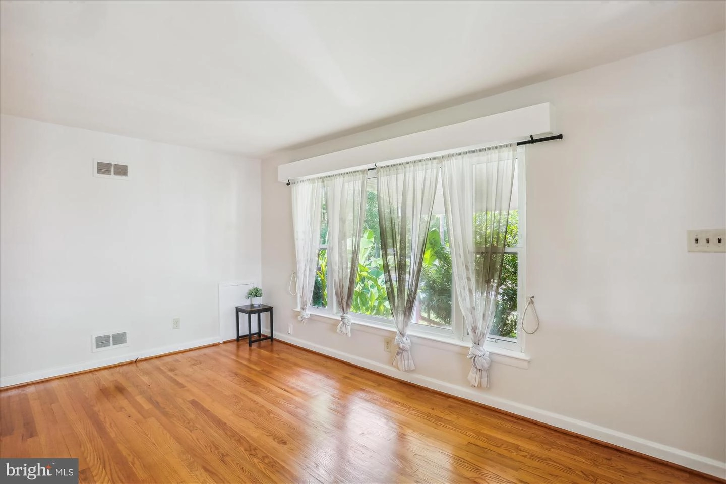 10707 Douglas Ave, Silver Spring, MD 20902 photo 5