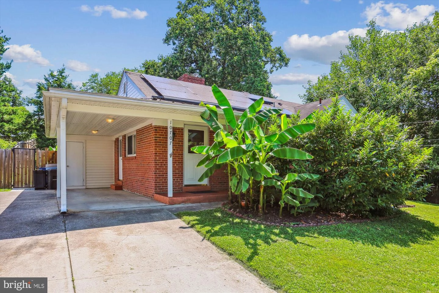 10707 Douglas Ave, Silver Spring, MD 20902 photo 2
