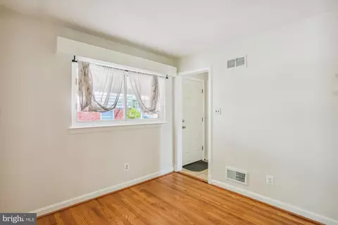 10707 Douglas Ave, Silver Spring, MD 20902 photo 11