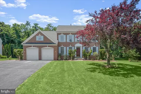 Exterior - 806 Lindsey Manor Ln, Silver Spring, MD 20905 photo 14 of 15
