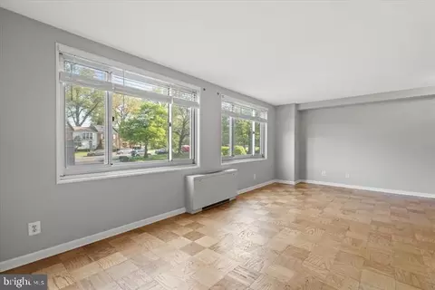 Living - 1900 Lyttonsville Rd #419, Silver Spring, MD 20910 photo 3 of 6