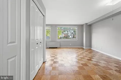Living - 1900 Lyttonsville Rd #419, Silver Spring, MD 20910 photo 5 of 6