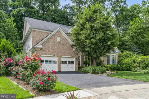 14304 Royal Forest Ln, Silver Spring, MD 20904 photo 4