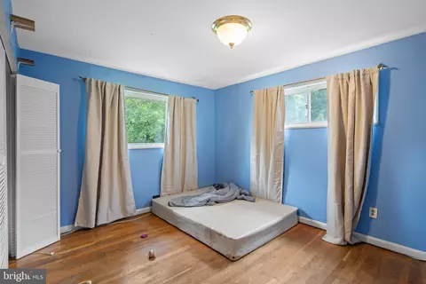 Bedroom - 3715 Kenway St, Silver Spring, MD 20906 photo 2 of 4