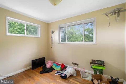 Bedroom - 3715 Kenway St, Silver Spring, MD 20906 photo 1 of 4