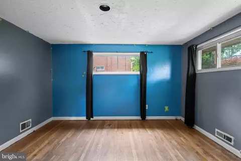 Bedroom - 3715 Kenway St, Silver Spring, MD 20906 photo 4 of 4
