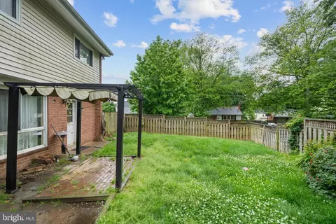 Exterior - 3715 Kenway St, Silver Spring, MD 20906 photo 4 of 10