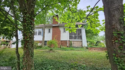 712 Richmond Ave, Silver Spring, MD 20910 photo 3