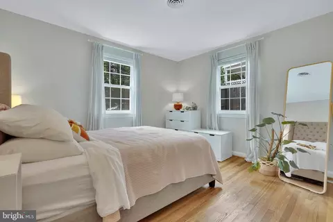 2411 Darrow St, Silver Spring, MD 20902 photo 15