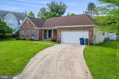19819 Maycrest Way, Germantown, MD 20876