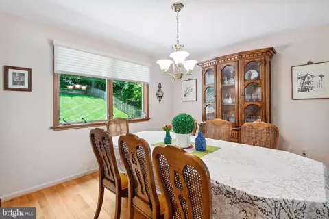 Dining - 2216 Hidden Valley Ln, Silver Spring, MD 20904 photo 3 of 3