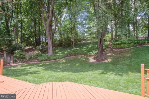 Exterior - 2216 Hidden Valley Ln, Silver Spring, MD 20904 photo 5 of 12