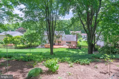 Exterior - 2216 Hidden Valley Ln, Silver Spring, MD 20904 photo 11 of 12