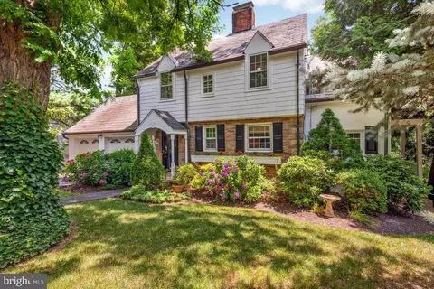 9407 Rockville Pike, Bethesda, MD 20814
