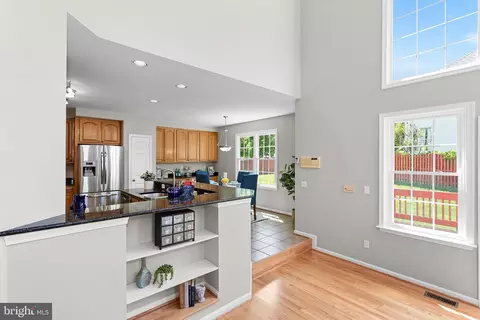 1704 Ladd St, Silver Spring, MD 20902 photo 9