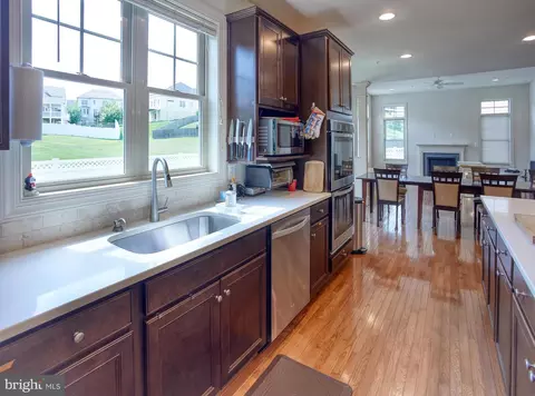 Kitchen - 13312 Redspire Dr, Silver Spring, MD 20906 photo 3 of 4